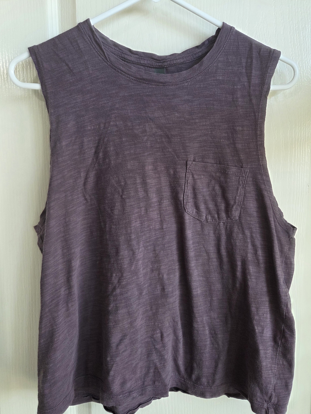 Vuori Plum Sunset Muscle Tank With Pocket